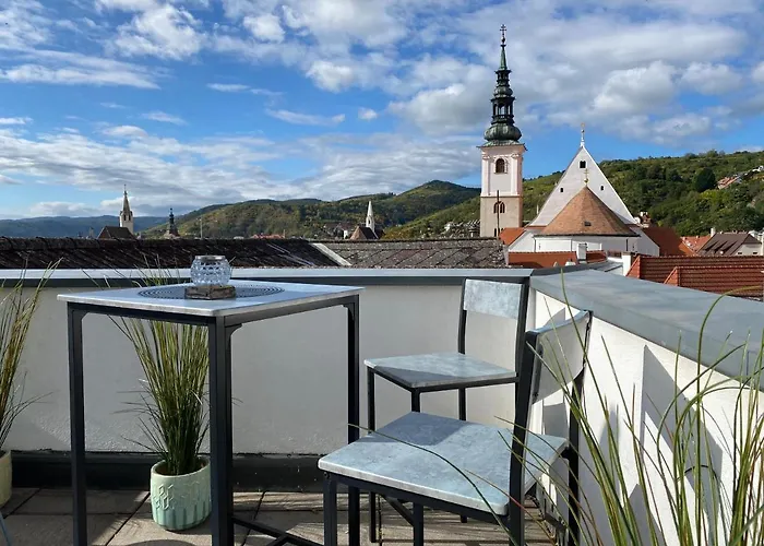 Terrassen Appartement Ueber Den Daechern Von Krems